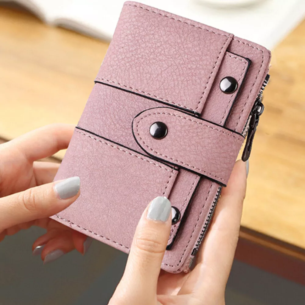 Must-Have Women's Wallets: Where Fashion Meets Function